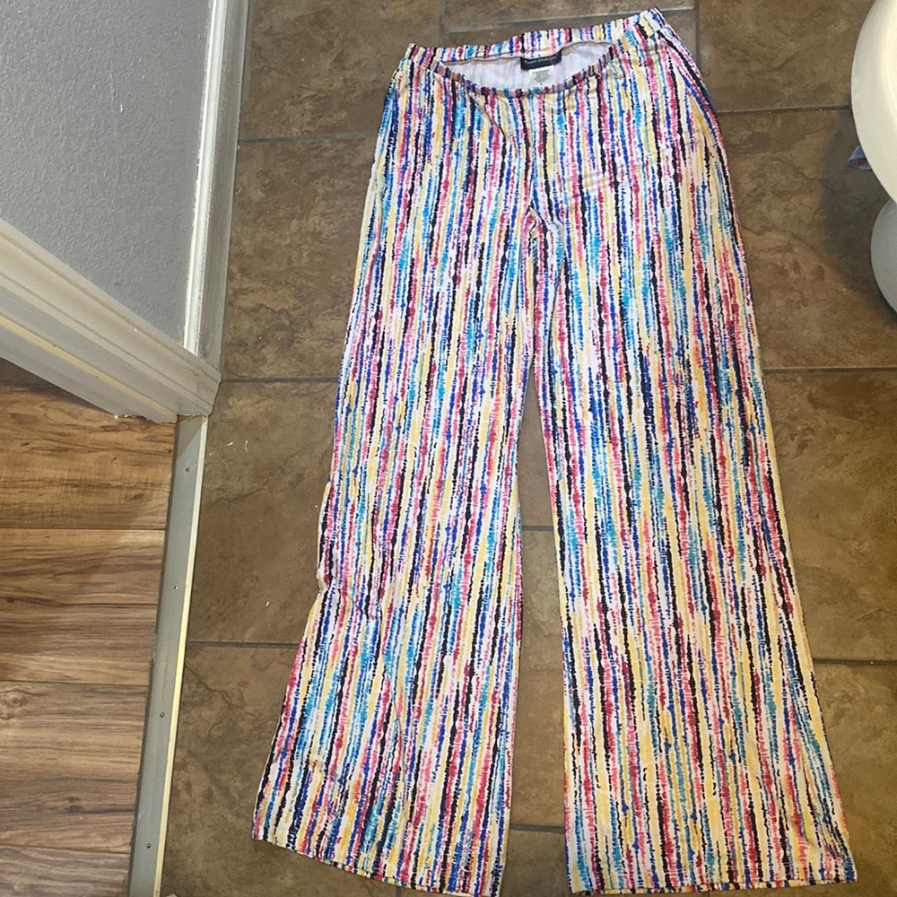 It’s giving me disco vibes